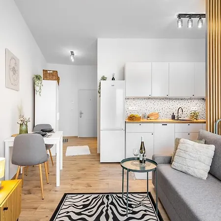 Relax In Style W Stunning Outdoor Space Appartement Bratislava