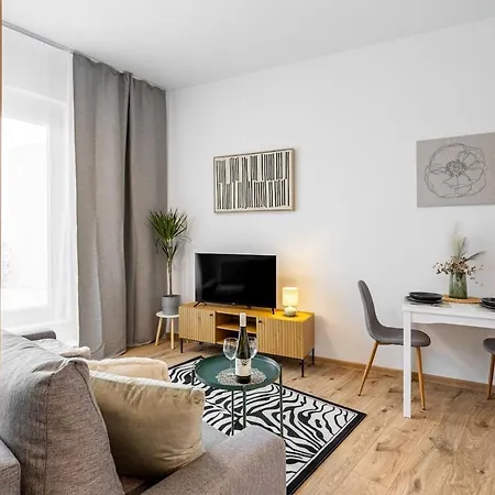 Relax In Style W Stunning Outdoor Space Appartement Bratislava