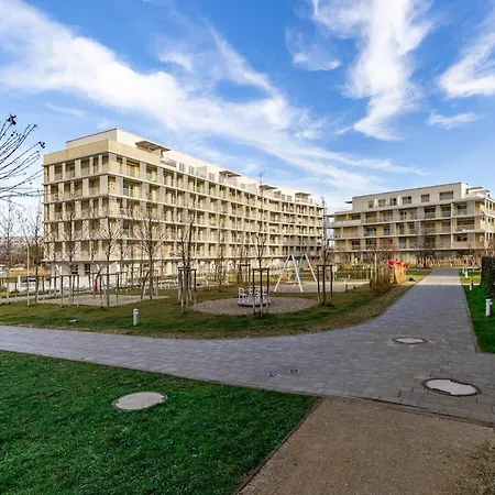 Апартаменты Relax In Style W Stunning Outdoor Space Братислава
